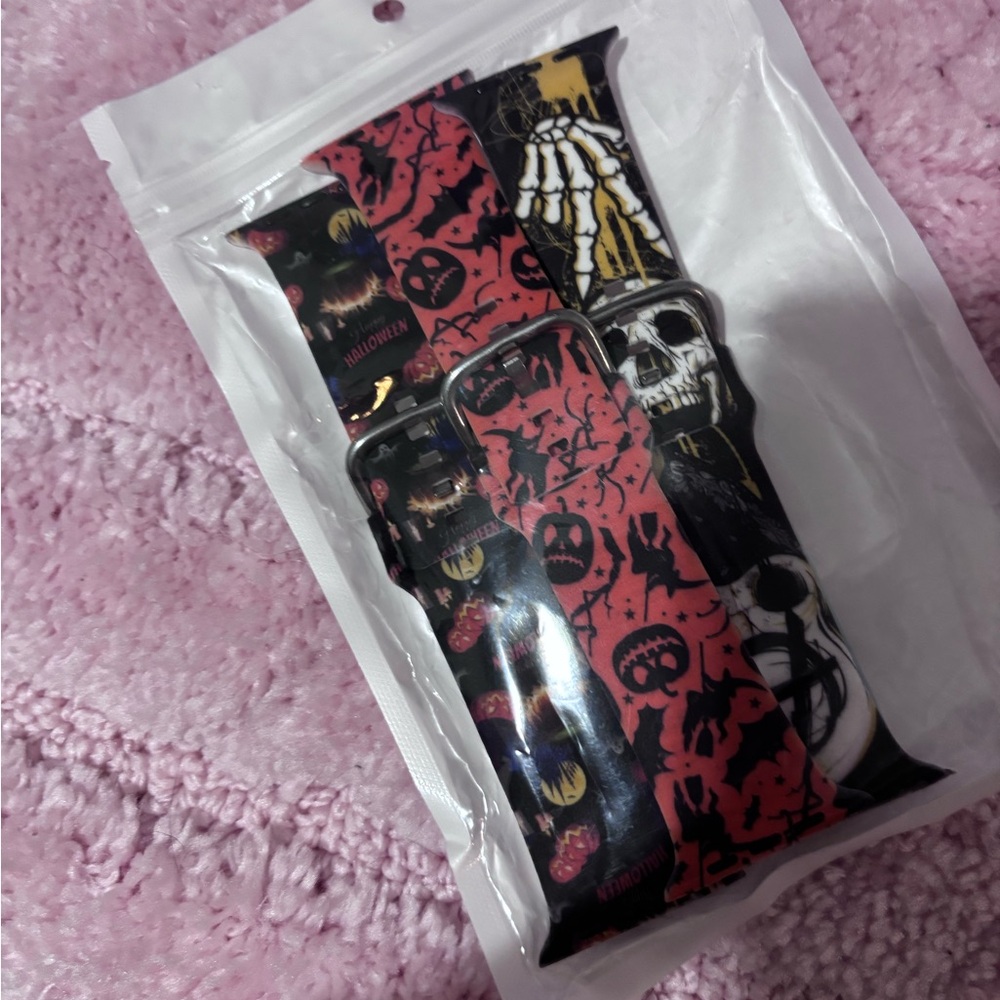 Halloween Themed Apple Watch Bands Set of 3 silicone adjustable bands for 42mm‎ - Picture 4 of 5